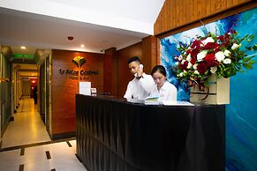 Hanoi La Selva Central Hotel