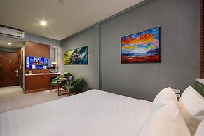 Hanoi La Selva Central Hotel