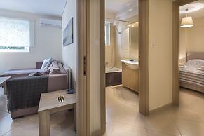 Scorpio Deluxe Apartment with Private Garden