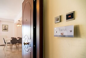 Taurus - Deluxe Apartment with Sea View