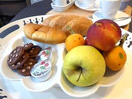 Giramondo Room and Breakfast