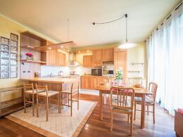 Bright Apartments Desenzano - Caravelle Pool