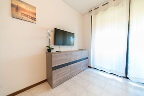Bright Apartments Desenzano - Caravelle Pool