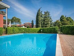 Bright Apartments Desenzano - Caravelle Pool