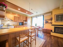 Bright Apartments Desenzano - Caravelle Pool