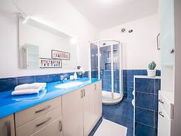 Bright Apartments Desenzano - Caravelle Pool