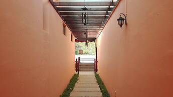 Guangzhou Valley View Hotspring Resort