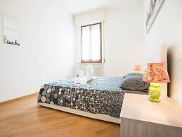 Bright Apartments Desenzano - Gramsci City Centre