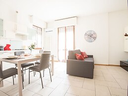 Bright Apartments Desenzano - Gramsci City Centre