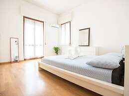 Bright Apartments Desenzano - Gramsci City Centre