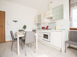 Bright Apartments Desenzano - Gramsci City Centre