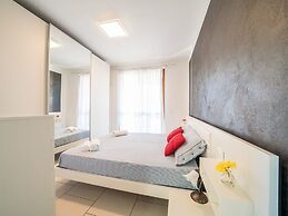 Bright Apartments Sirmione - Julia Giardino