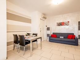 Bright Apartments Sirmione - Julia Giardino