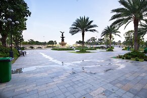 LANDMARK PLUS RESIDENCES LUXURY SUITE