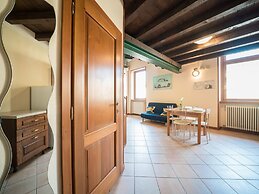 Bright Apartments Desenzano - Monte Grappa