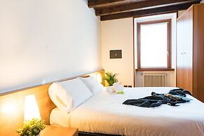 Bright Apartments Desenzano - Monte Grappa