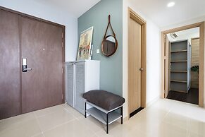 The Milky Way River Gate Apartment