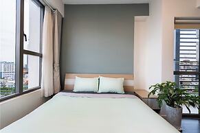 The Milky Way River Gate Apartment