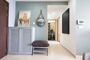 The Milky Way River Gate Apartment