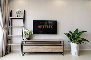 The Milky Way River Gate Apartment