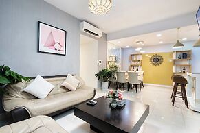 The Milky Way River Gate Apartment