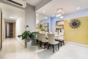 The Milky Way River Gate Apartment