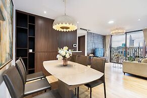 The Milky Way River Gate Apartment