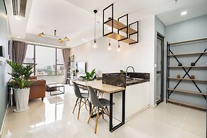 The Milky Way River Gate Apartment