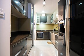 The Milky Way River Gate Apartment