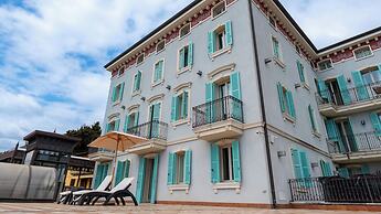 Gardone Palace Hotel