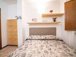 Bright Apartments Padenghe - Chateau Lake View