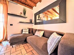 Bright Apartments Padenghe - Chateau Lake View