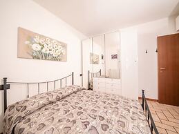 Bright Apartments Padenghe - Chateau Lake View