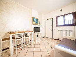 Bright Apartments Desenzano - Teatri Pool