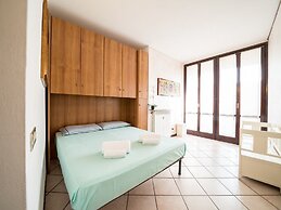 Bright Apartments Desenzano - Teatri Pool