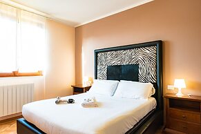 Bright Apartments Desenzano - Artisti Pool