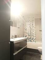 Pisces Athens City Center Modern Aptm