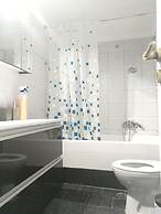 Pisces Athens City Center Modern Aptm