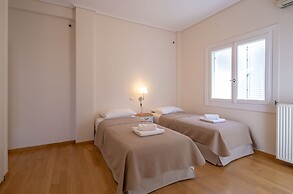 Rhea - Glyfada Sea View Apartment