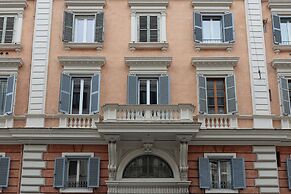 Vatican Plaza