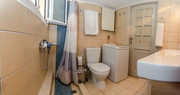 Glyfada  Aquarius Big Garden Villa