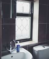 Notley House & The Coach House