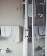 Notley House & The Coach House