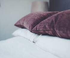 Notley House & The Coach House