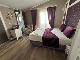 Mic Royal Hotel