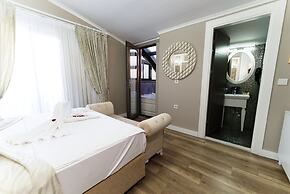 Mic Royal Hotel