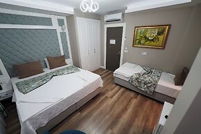 Mic Royal Hotel