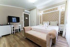 Mic Royal Hotel