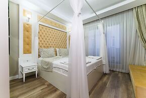 Mic Royal Hotel