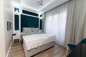 Mic Royal Hotel